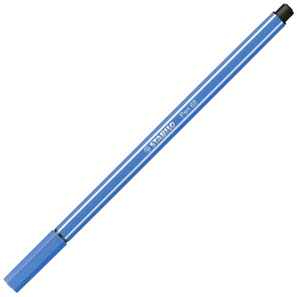STABILO Pen68 Filzstift in der Farbe dunkelblau, Schrägansicht mit geschlossener Kappe.