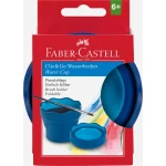 Faber-Castell Malbecher Click&Go in der Farbe blau, zusammengeklappt in Verpackung, Frontalansicht.